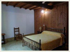 casa rural Lauri, detalle del dormitorio